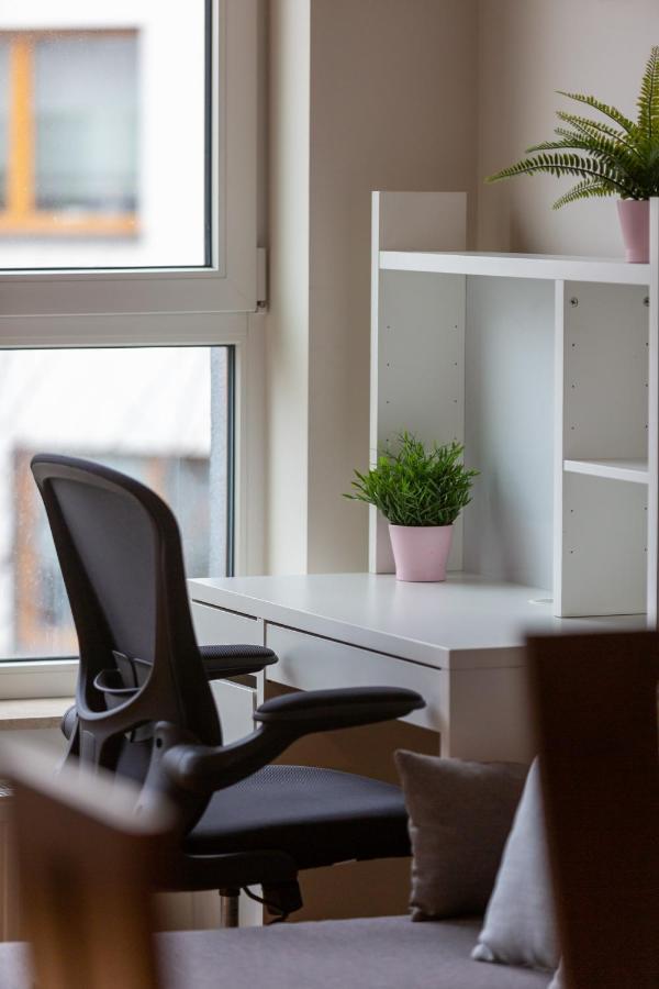 Kolorowy Goclaw Apartment By Noclegi Renters Varsovie Extérieur photo